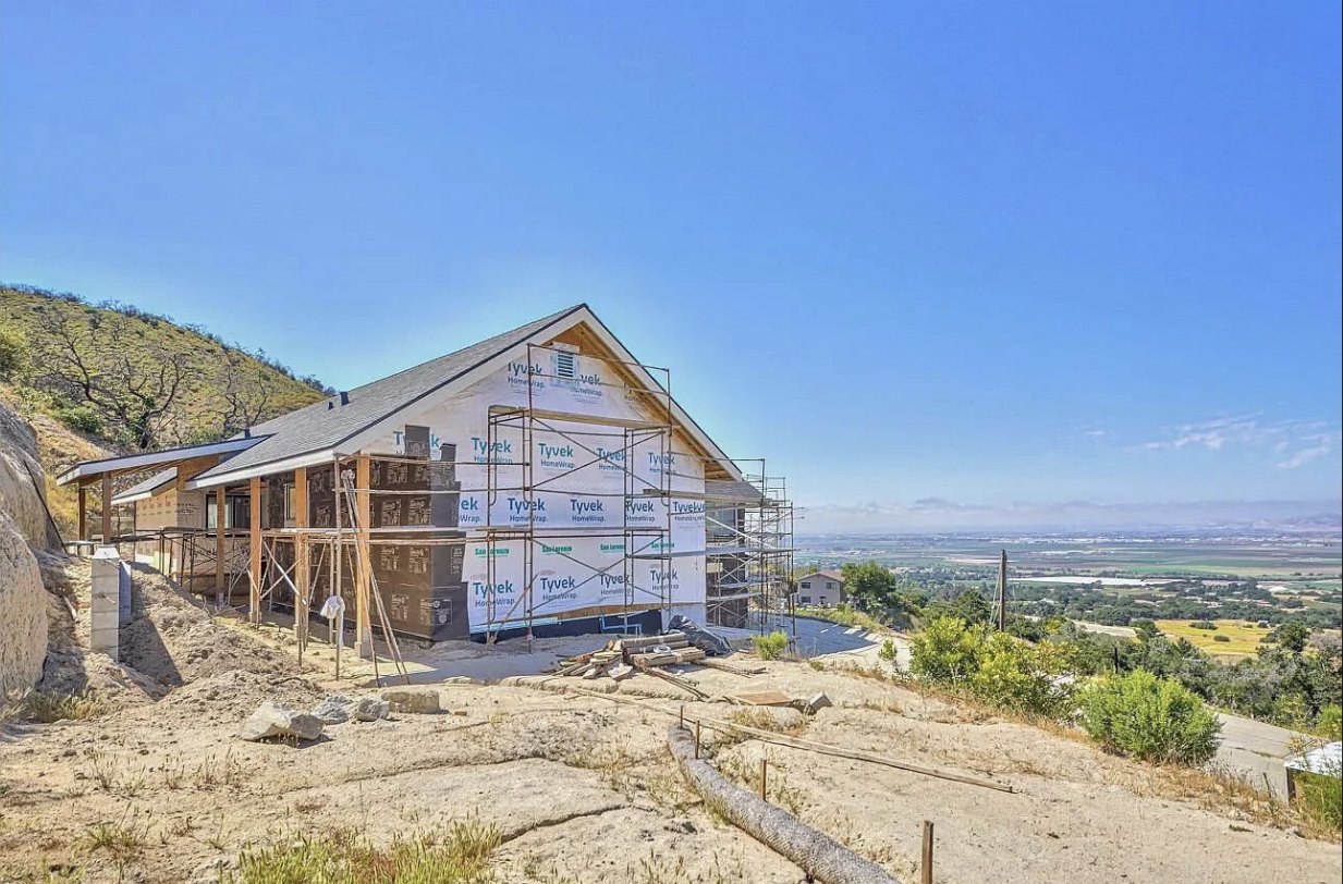 Salinas, CA — Fix & Flip